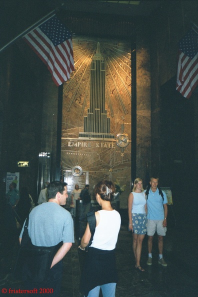 003_1.jpg
