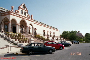 IMG004