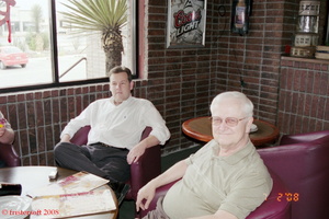 IMG008